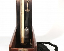 Photo of Nicholson Blood Pressure Apparatus (nicholson_blood_pressure_apparatus)